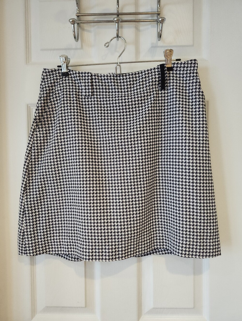 Nike Black & White Houndstooth Golf Skirt